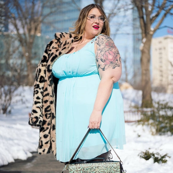 Beautiful Torrid pleated dress!👗 size 3X - Picture 10 of 10